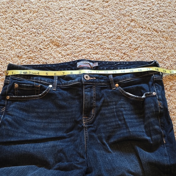 Jeans - Picture 4 of 4